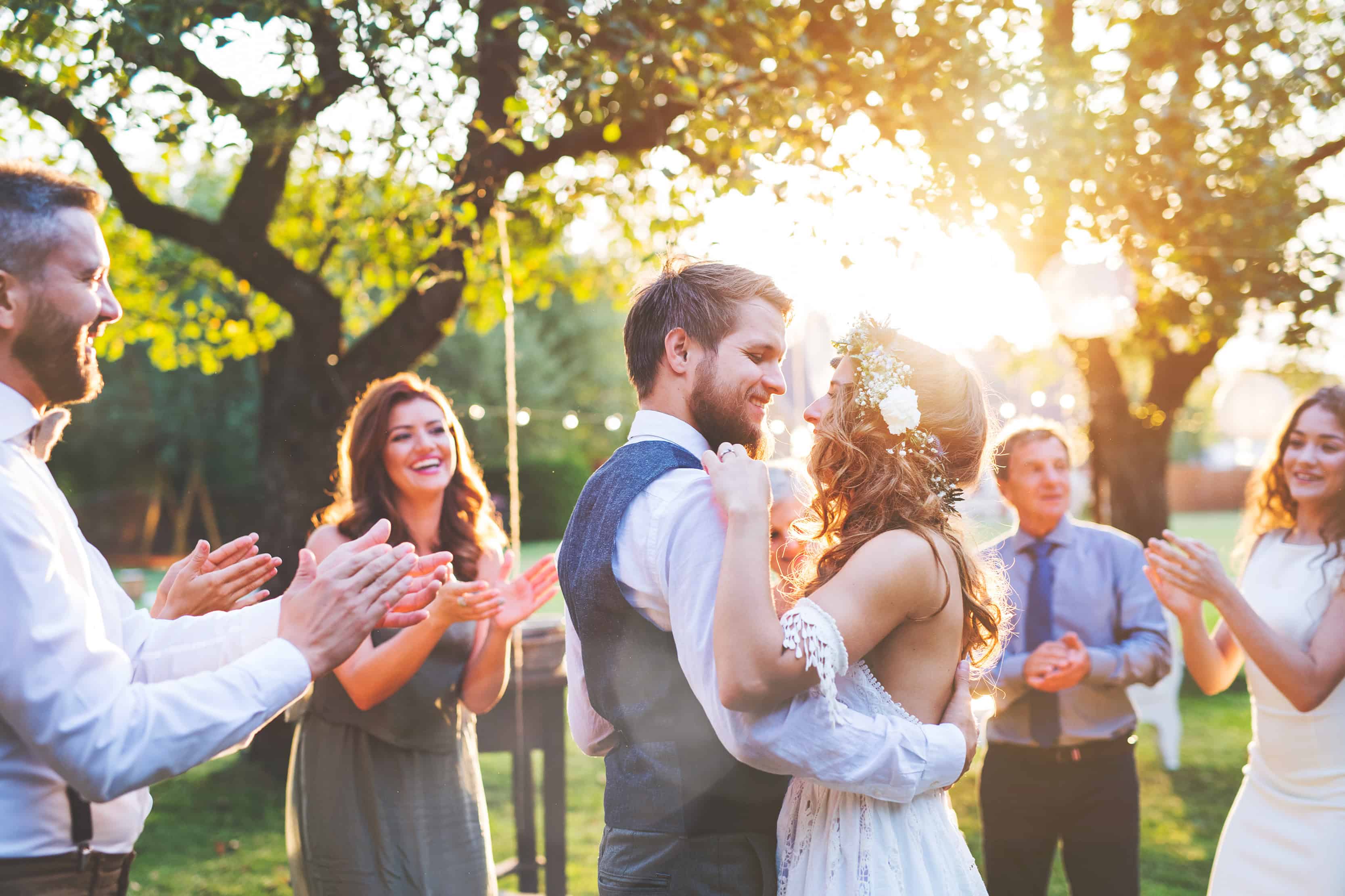 La trousse d&rsquo;urgence du jour J : quoi préparer pour ton mariage